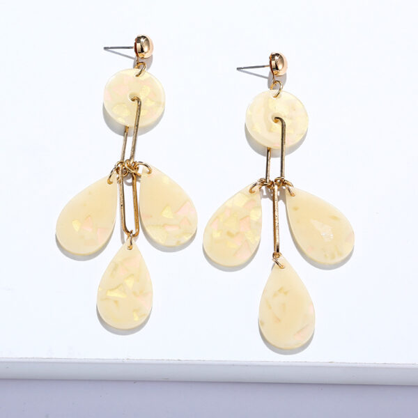 Wholesale Leaf Shape Series Twigs Flowers Earrings
