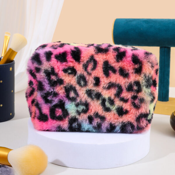 O1CN017BdAQg27xJApT3cQ1_2328007863-0-cib Wholesale Leopard Print Plush Octagonal Makeup Storage Bag