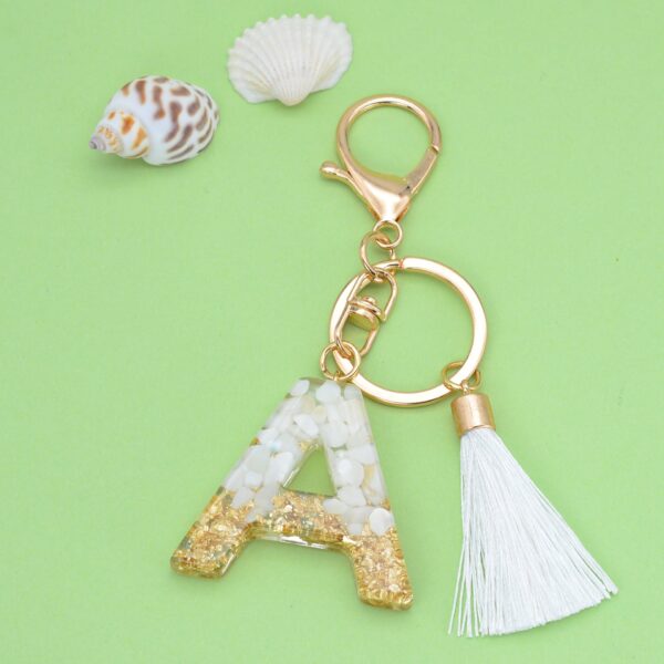 Wholesale White Tassel 26 Letter Crystal Resin Keychain