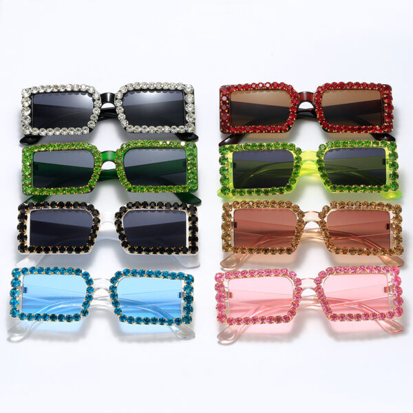 O1CN017WLWde1Fk2FVWqqfZ_2206418630524-0-cib Wholesale PC Small Frame Sunglasses with Diamonds