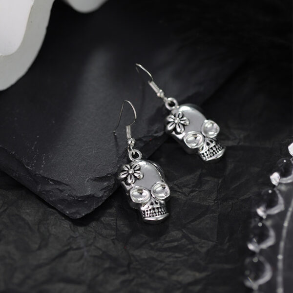 Wholesale Halloween Trendy Street Style Hip-hop Style Skull Earrings