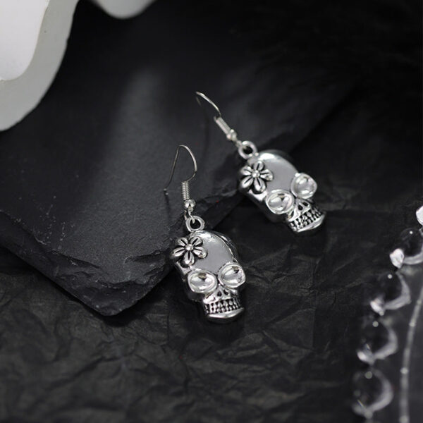 Wholesale Halloween Trendy Street Style Hip-hop Style Skull Earrings
