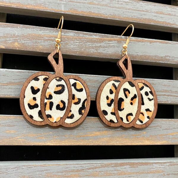 Wholesale Halloween Pumpkin Leopard Pattern Hollowed Out Leather Earrings
