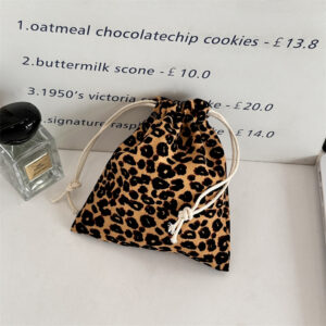 leopard print brownish yellow / small size (14*16)