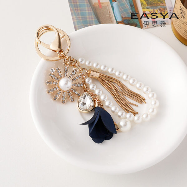 O1CN017fBBCe2A5DBI0Tn7L_1874418151-0-cib Wholesale Tassel Pearl Beads Rhinestone Sunflower Keychain