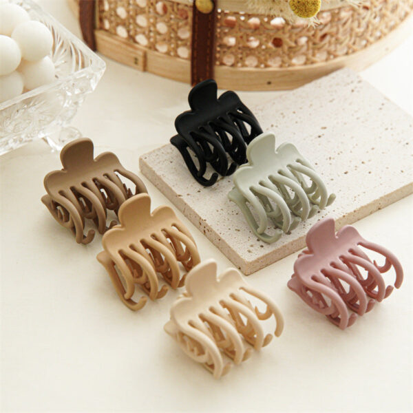 O1CN017qYFaQ1VslkXii7mP__2254722709-0-cib Wholesale Resin High Ponytail Grippers