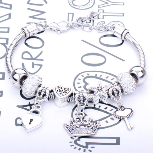 O1CN017ycyV41FdcmJjOsjw_2200735560510-0-cib Wholesale Zinc Alloy Beaded Crown Pendant Bracelet