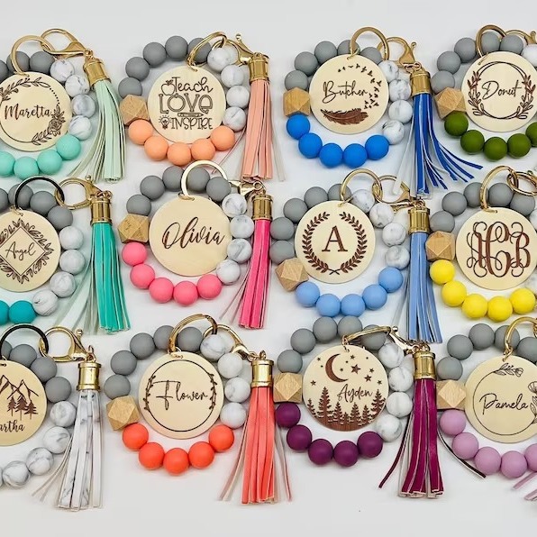 O1CN018ELIXb1b72KVx6w11_2208367413417-0-cib Wholesale Blank Wooden Brand Fringed Silicone Beads Wrist Key Chain