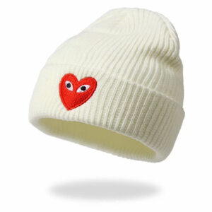Love white hat embroidered red / Adjustable