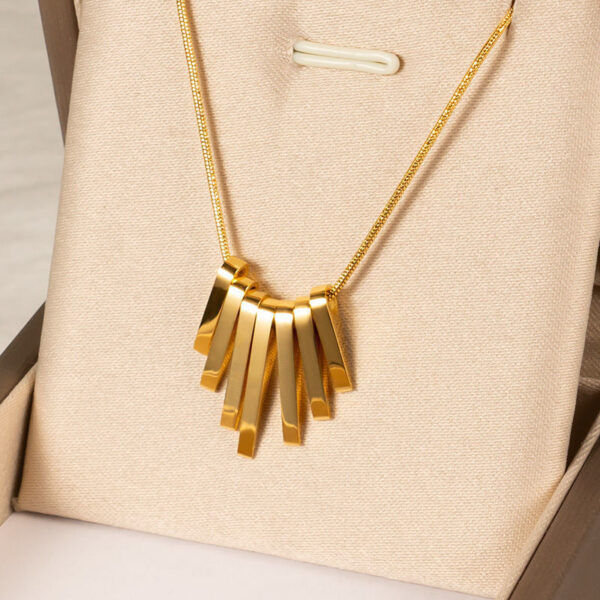 Wholesale of New Minimalist Fan Shaped Light Gold Collarbone Titanium Steel Necklace