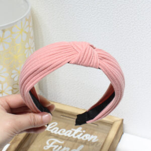 Knitted Korean powder