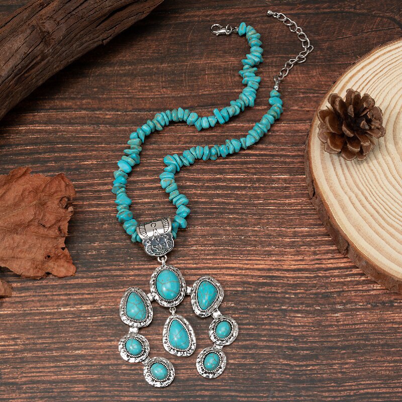 Wholesale Bohemia Water op Shape Turquoise Pendant Necklaces