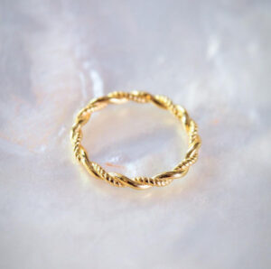 O1CN018n94ed1VHfXpCfMFy__4112122628-0-cib Wholesale 18K Gold Plated Wavy Twisted Rope Twist Stainless Steel Ring