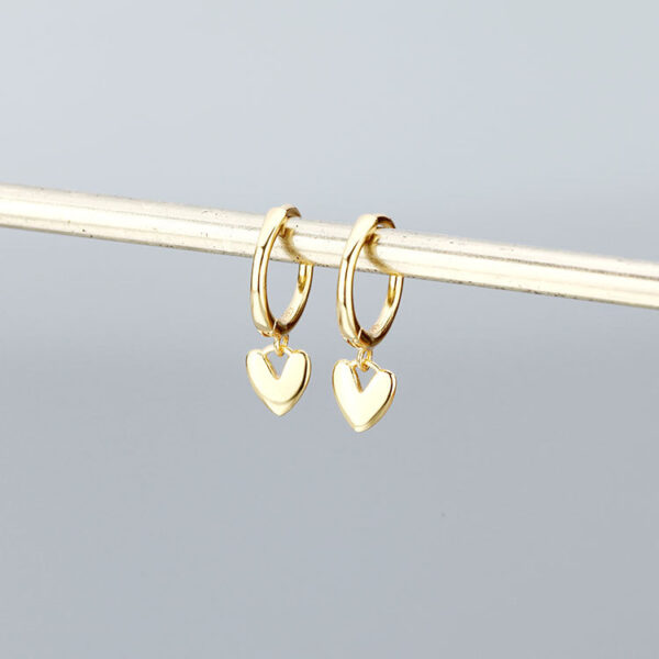 O1CN018s0ZIl1eH3feYlJol_3782933845-0-cib Wholesale 925 Sterling Silver Heart-shaped Earrings