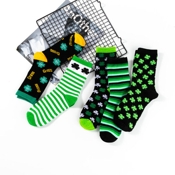 Wholesale England Clover Series Knitted Jacquard Cotton Socks
