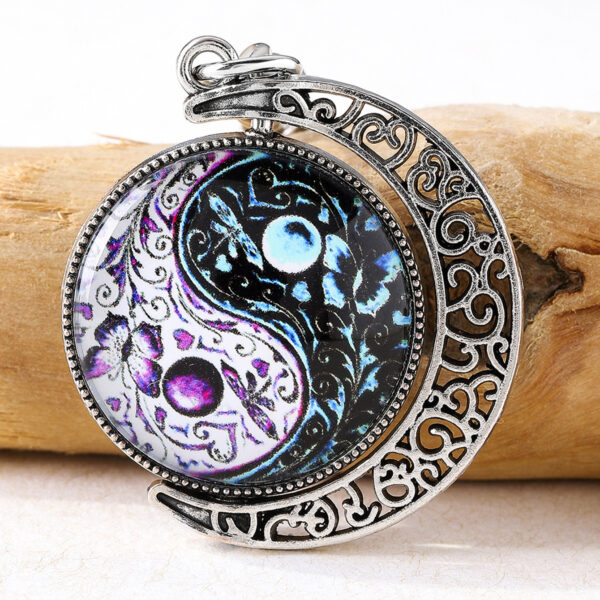 Wholesale Butterfly Yin Yang Tai Chi Rotable Metal Keychain