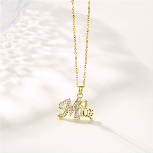 O1CN0197EQbH2FNb4baK9aQ_2211507768868-0-cib Wholesale Mother's Day Gift Stainless Steel Alphabet MOM Necklace