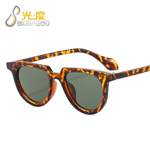 O1CN019KrSTp1IGfnkinicI_2731710866-0-cib Wholesale Oval Half Frame Retro Cat Eye PC Ladies Sunglasses