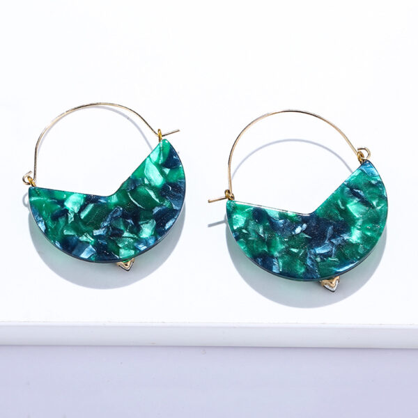 Wholesale Crystal Rubble Round Acrylic Metal Earrings