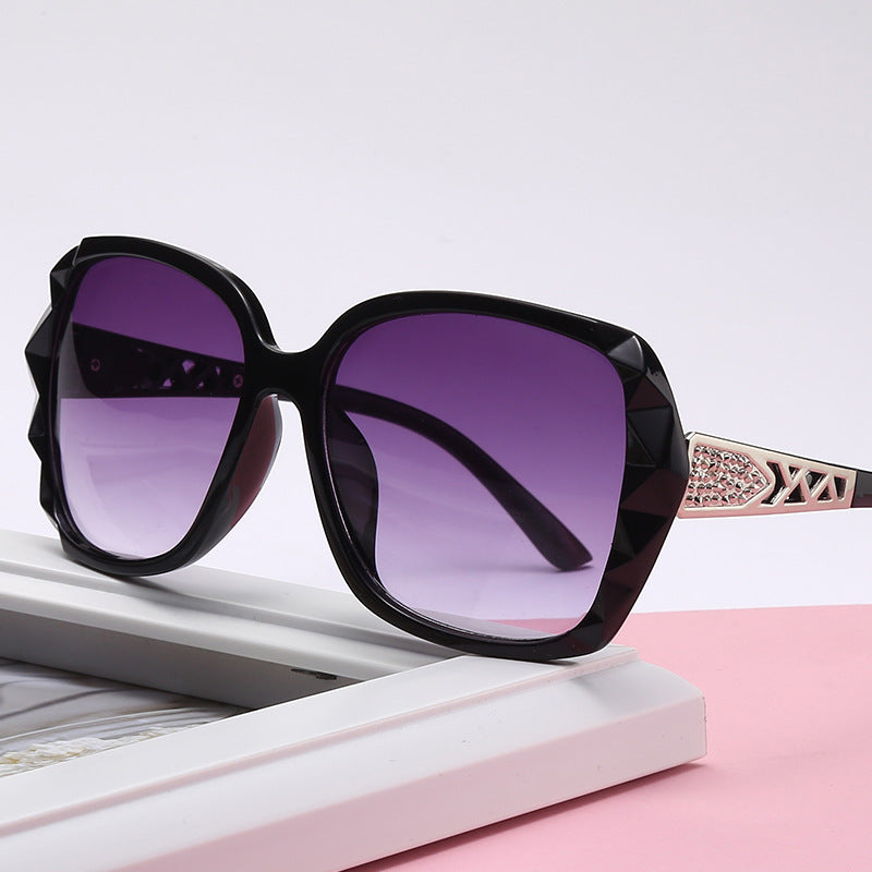 Wholesale PC Fashion Big Frame Sunglasses