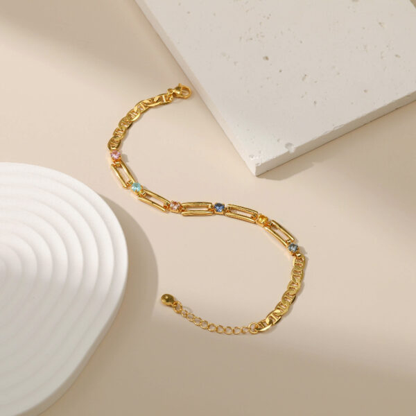 Wholesale Copper Plated 18K Real Gold Creative Hollow Zircon Bracelet