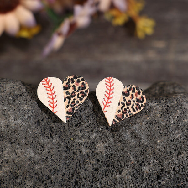 Wholesale Valentine's Day Wooden Heart Shape Leopard Print Stud Earrings