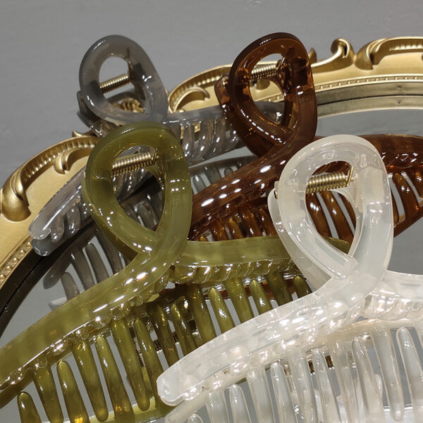 O1CN019fvXXs1TCyFBOU0WD_935582347-0-cib Wholesale Large Plastic Hair Clips