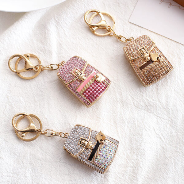 O1CN01A0jQ1724ETRyojST0_2208216907359-0-cib Wholesale Diamond Bag Alloy Keychain