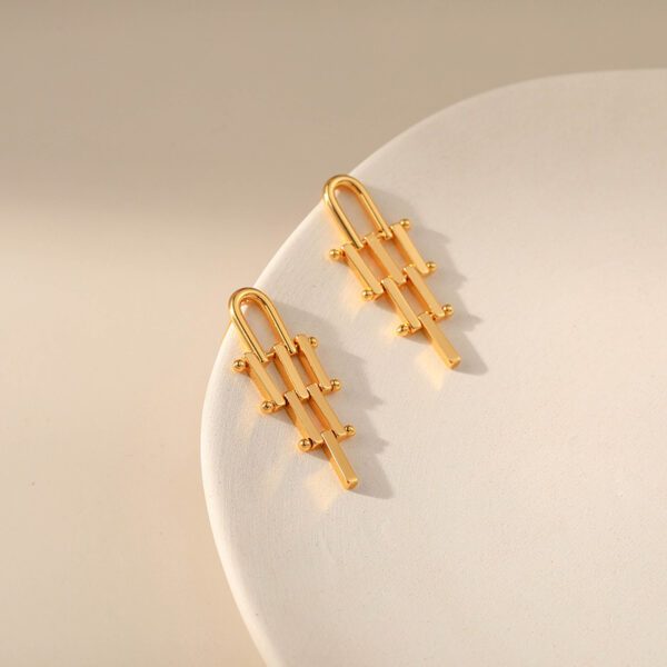 Wholesale Brass Plated 18K Real Gold Irregular Long Earrings