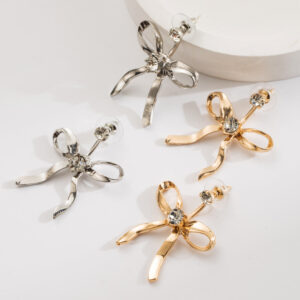 Wholesale Fashion Bow Diamond Earrings