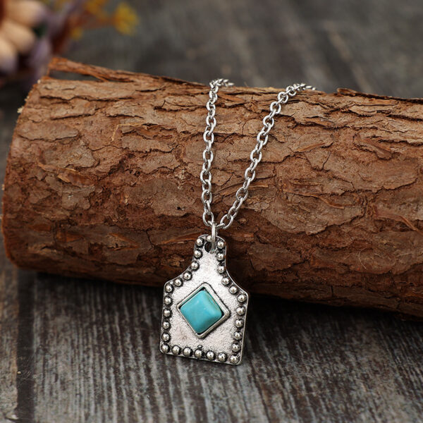 O1CN01A5nDkv1qyMg4Tm4rY_2206372095564-0-cib Wholesale Wish Western Vintage Wine Turquoise Pattern Alloy Pendant Necklace