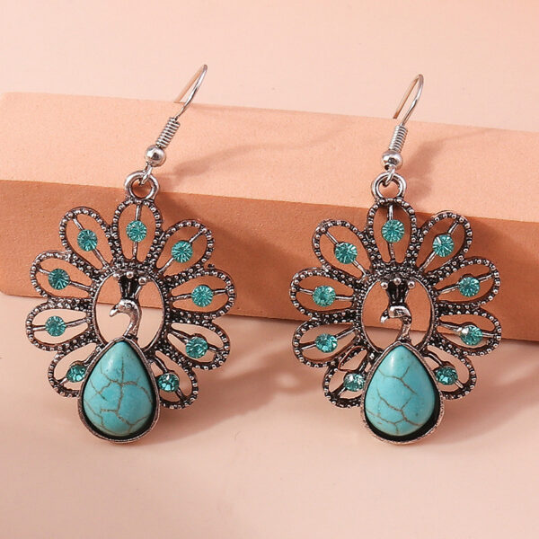 Wholesale Bohemian Retro Ethnic Style Teardrop Shaped Turquoise Earrings