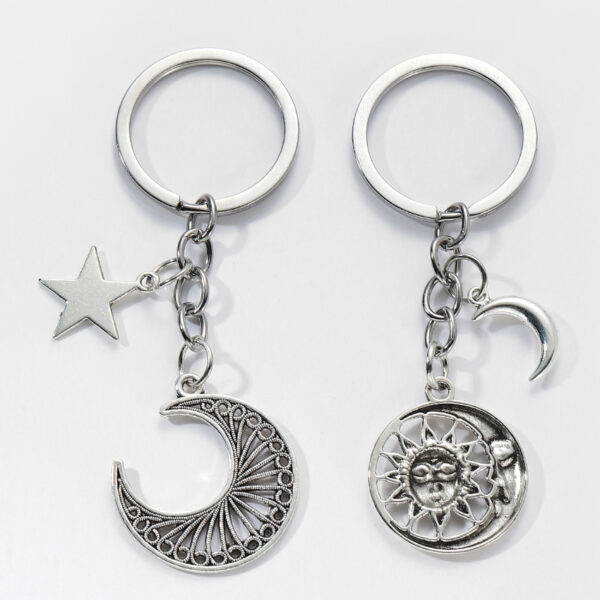 O1CN01ANP6611bFjfM5kEIn_2857743436-0-cib Wholesale Alloy Sun Moon Star Key Keychain