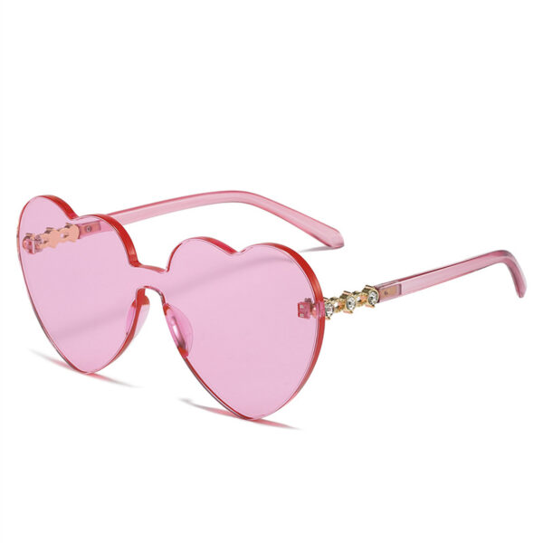 O1CN01ARyTTU1f1Jd96Fbpg_2212082493946-0-cib Wholesale PC Frameless Heart Shaped Sunglasses