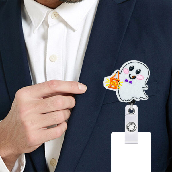 Wholesale Badge Reels Halloween Cartoon Felt Retractable Keychain