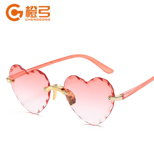 Wholesale PC Frameless Cut Edge Love Sunglasses