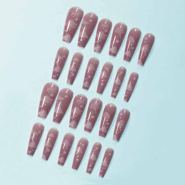 O1CN01AdLRig1Ip1QjxRhXt_2206714050941-0-cib Wholesale Plastic Nude Color Translucent Cloud Wearable Nail Art