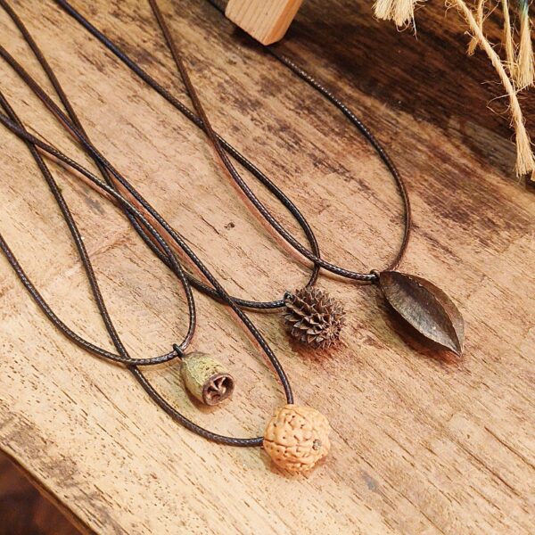 Wholesale Handmade Vintage Acorn Necklaces