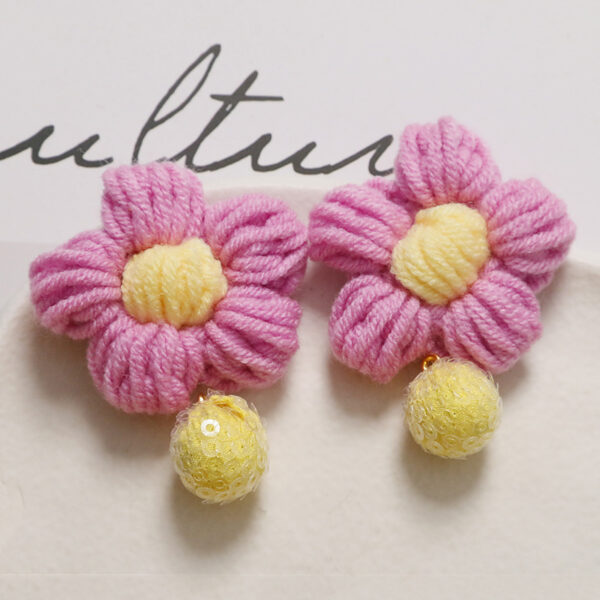 O1CN01AsR5cZ2LIulh1Kn0W_2206372689670-0-cib Wholesale Round Plush Colorful Ball with Circle Wrapped Transparent Disc DIY Jewelry