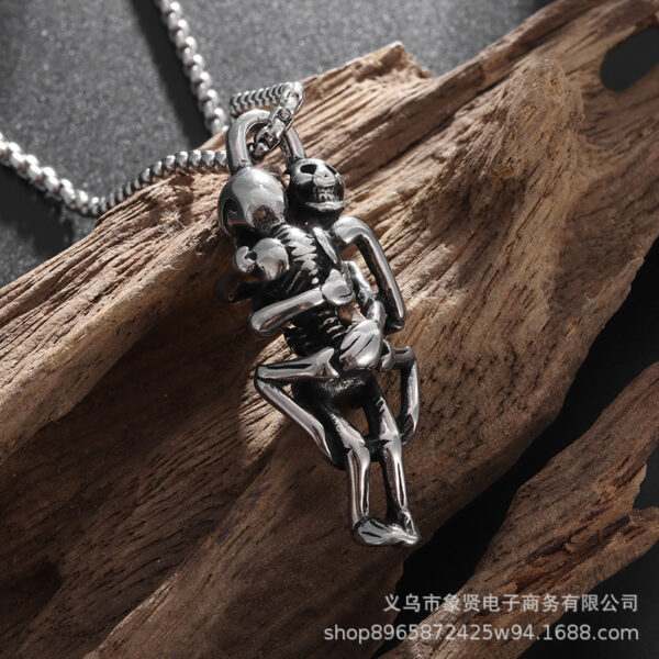 O1CN01Ayv1ju1IbHhURpjTe_2214733330911-0-cib Wholesale Gothic Skull Pendant Alloy Necklaces