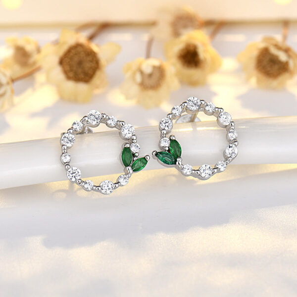 Wholesale Copper Diamond Leaf Earrings