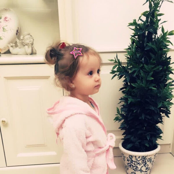 O1CN01B7M9IT1XsQac8dqvg_2500662979-0-cib Wholesale Children's Broken Hair Candy Color Five-pointed Star Hair Clip