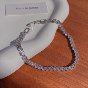 Wholesale hip hop trendy light luxury full diamond bracelet for women