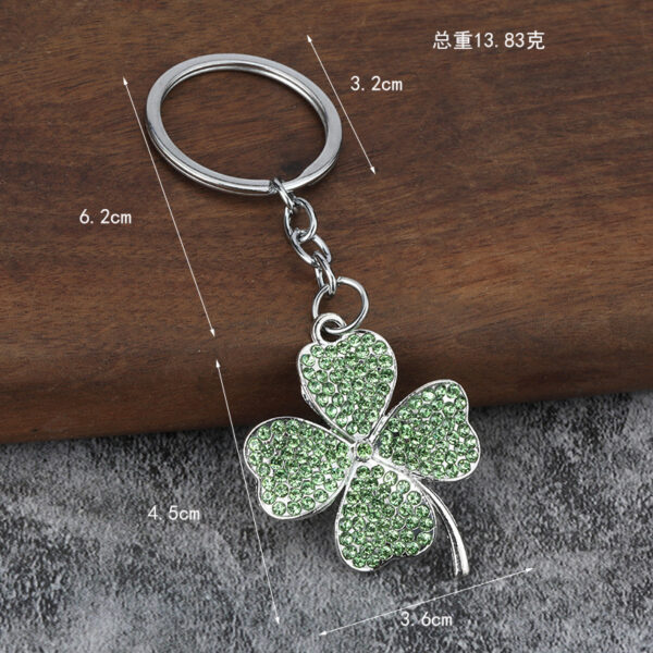 O1CN01BJz7lR2KP2dQKFF71_2213263739548-0-cib Wholesale Diamond Lucky Four-Leaf Clover Car Metal Pendant Keychains