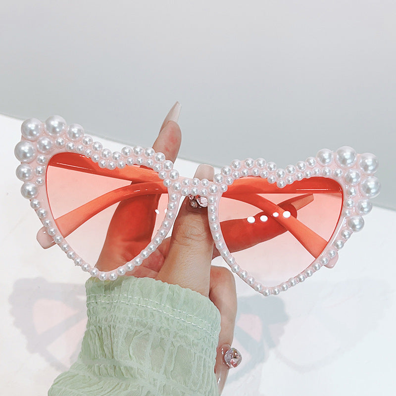 Wholesale PC Large Frame Inlaid with Pearl Heart Women's UV Resistant Sunglasses