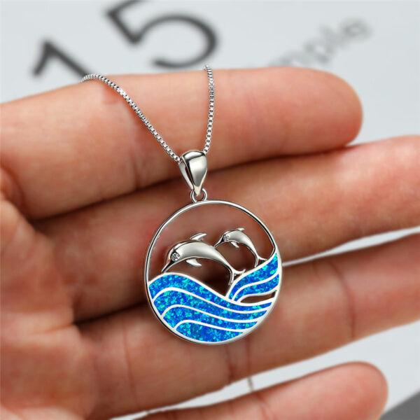 O1CN01BPcViM2E1mX0epU88_4126828685-0-cib Wholesale Dolphin Pendant Alloy Necklaces