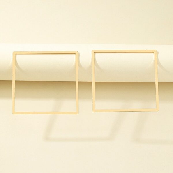 Wholesale Metal Oversized Rectangular Frame Alloy Earrings