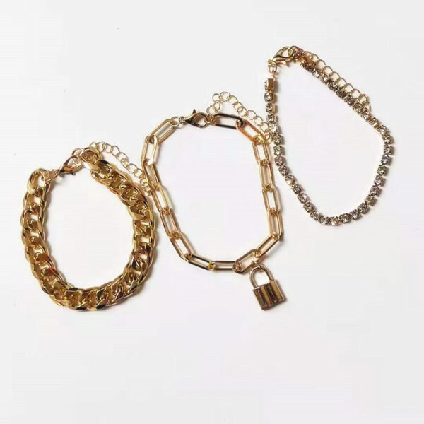 O1CN01BbpXQX1zSbdv5GYLm_2212597886713-0-cib Wholesale Punk Style Women's Alloy Bracelets