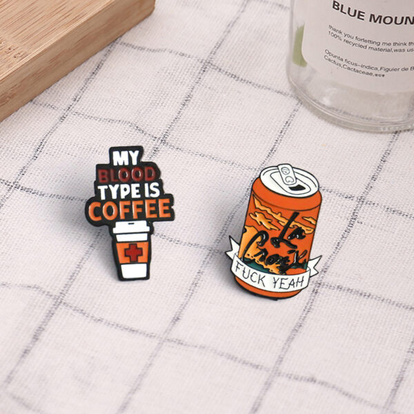 O1CN01BdGUDK2E96tDJQOeN_2206427368701-0-cib Wholesale Alloy Creative Slogan Coffee Is My Blood Brooch