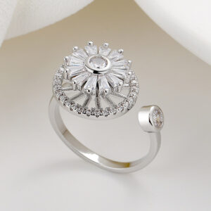 Platinum-white diamond